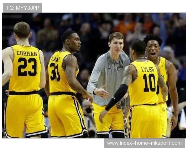 NCAA 冷门夜：头号种子遭大学弱旅掀翻