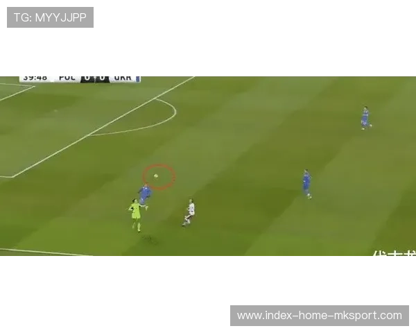 守门员夜间高抛球训练，出击时机判断能力被数据证明进步