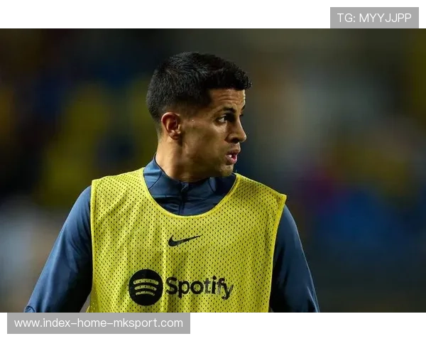 巴萨右路速度配合制造险情——在传控之间铸就致命边路 巴萨右路速度配合制造险情——在传控之间铸就致命边路