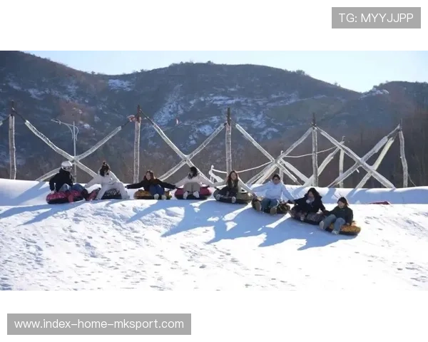 滑雪抓边技巧爆棚:开启极速与激情的完美之旅 滑雪抓边技巧爆棚:开启极速与激情的完美之旅