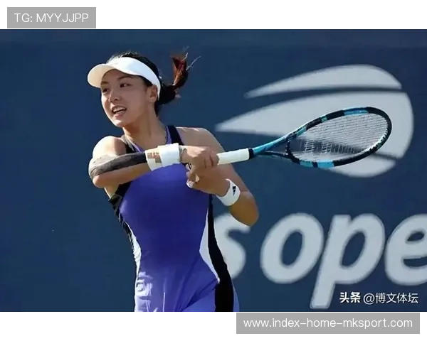 网球底线对攻燃到不行 网球底线对攻燃到不行