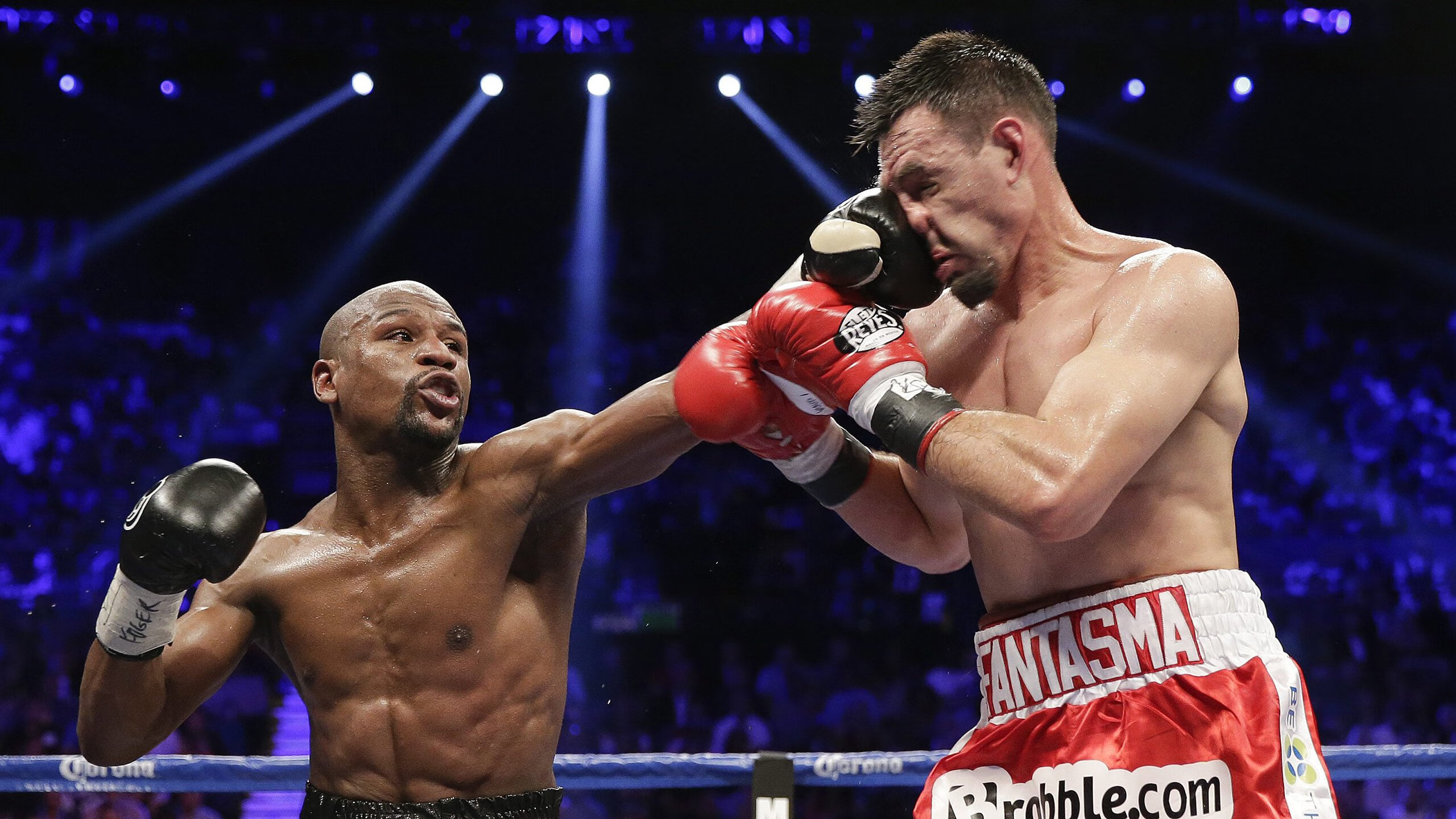 排球比赛精彩对抗不断